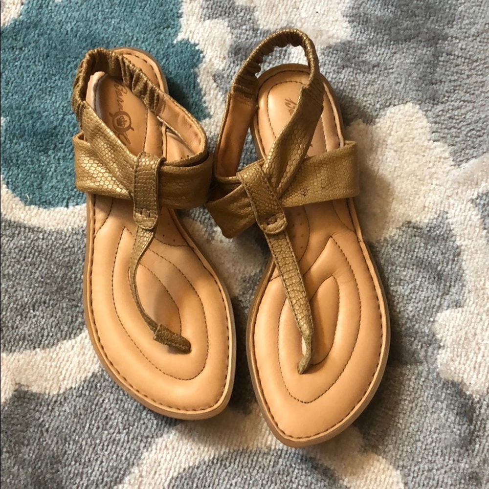 Born Crown sandals